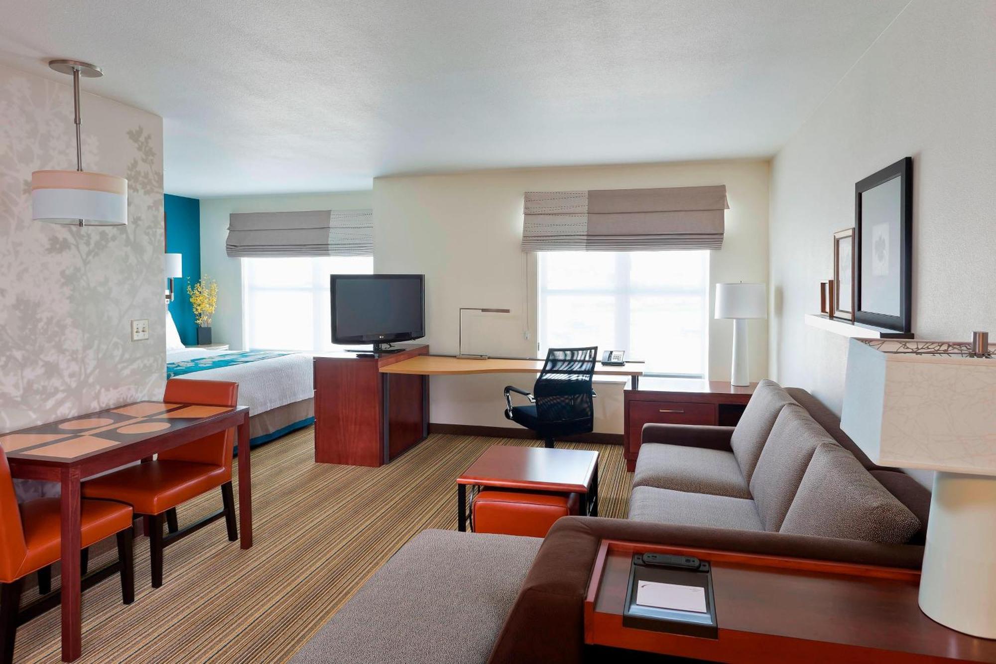 Residence Inn Bismarck North Exterior foto