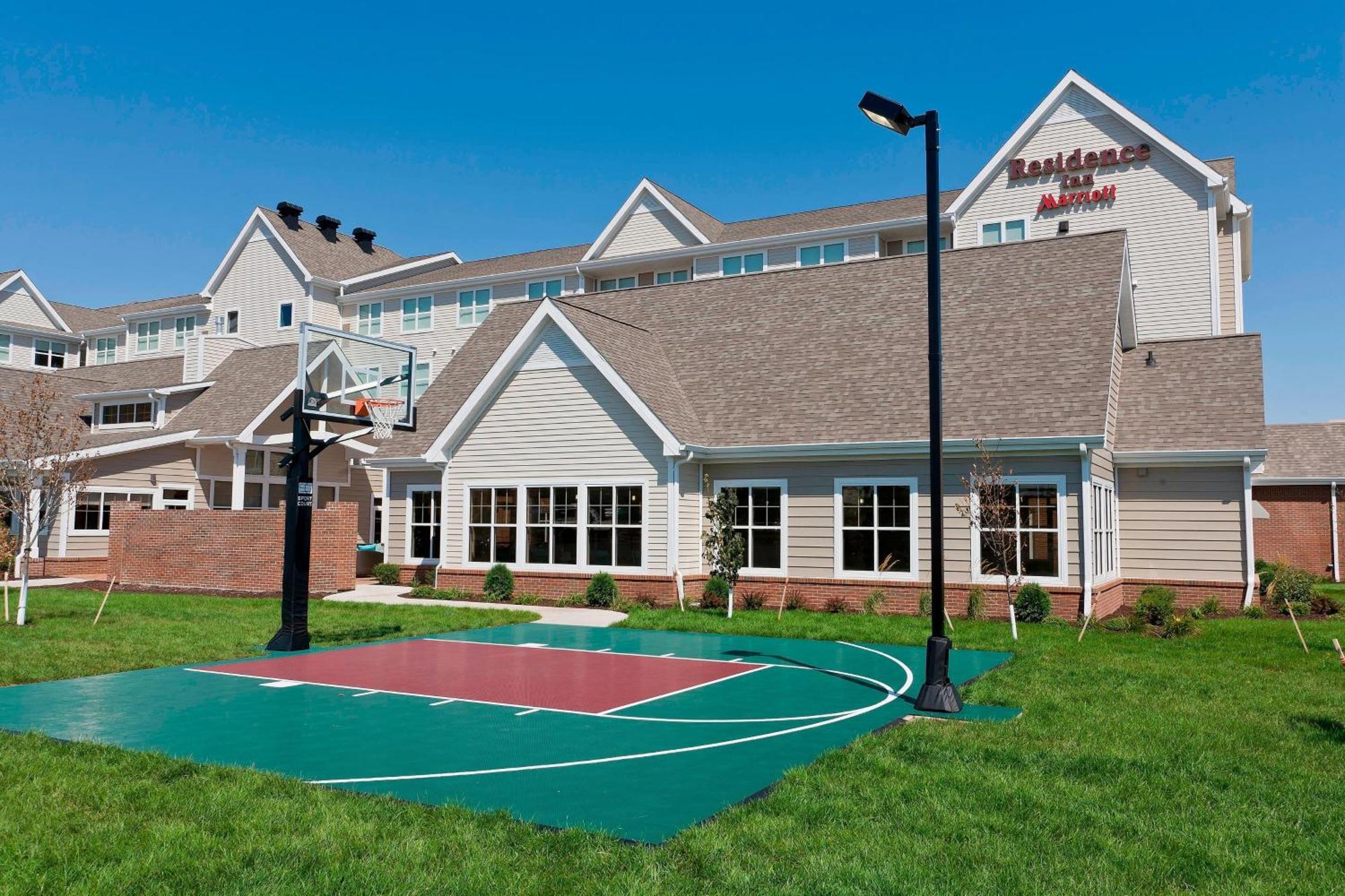 Residence Inn Bismarck North Exterior foto