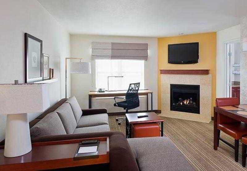 Residence Inn Bismarck North Quarto foto