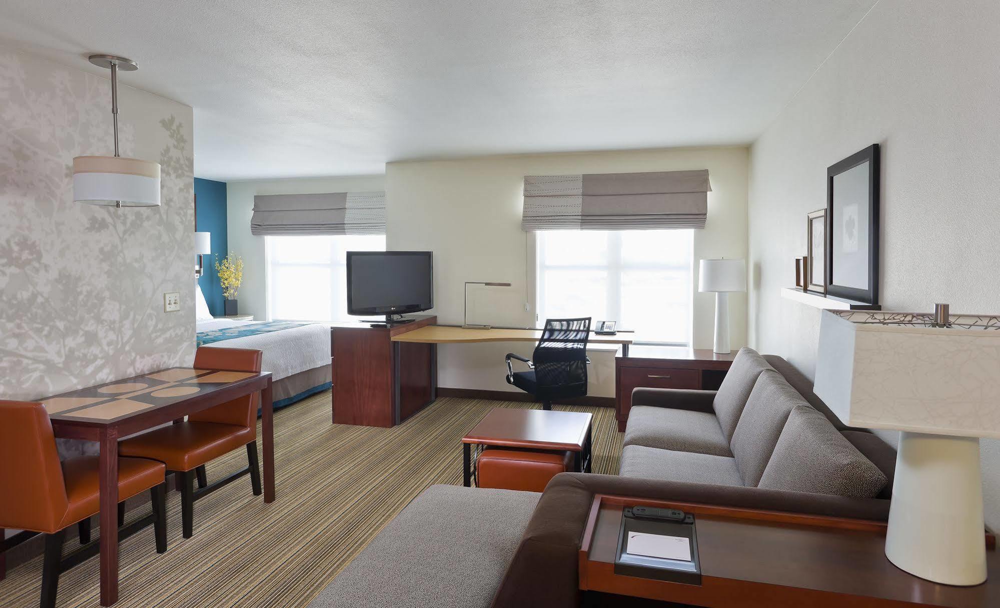 Residence Inn Bismarck North Exterior foto